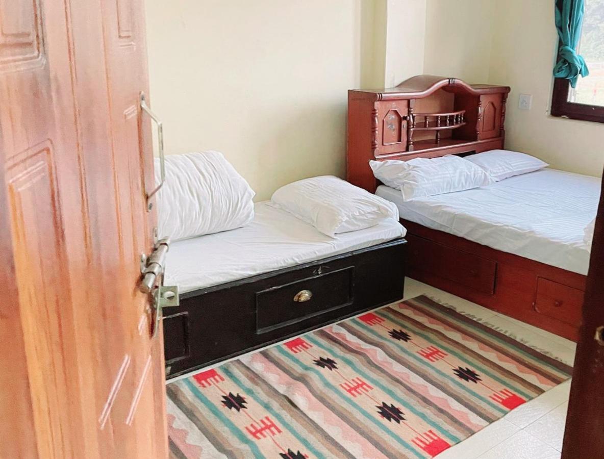 Hotel Admire Pokhara Pvt. Ltd. Buitenkant foto
