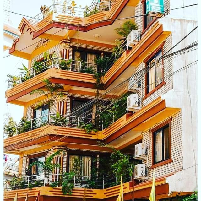 Hotel Admire Pokhara Pvt. Ltd. Buitenkant foto