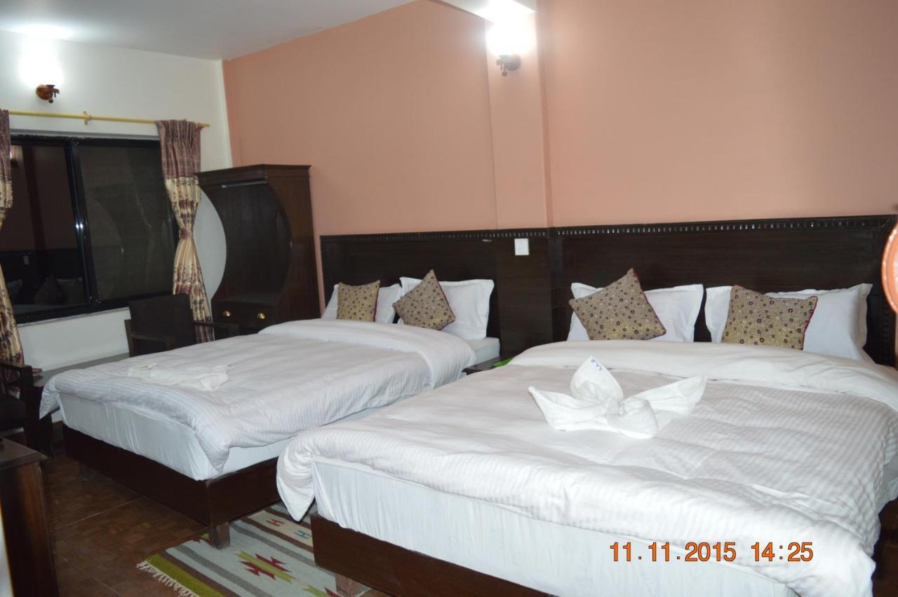 Hotel Admire Pokhara Pvt. Ltd. Buitenkant foto